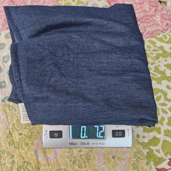 Disney Parks Women's Blue Christmas Embroidered Michey & Minnie Mouse Shirt Sz S - Picture 9 of 9